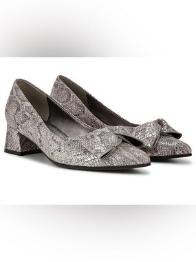 Naturalizer Metallic Snake-Print Pointed Toe Flats in Silver Gray